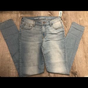 NWT old navy jeans